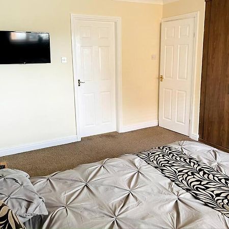 5-Bedroom Cottage In Healing, Grimsby Luaran gambar