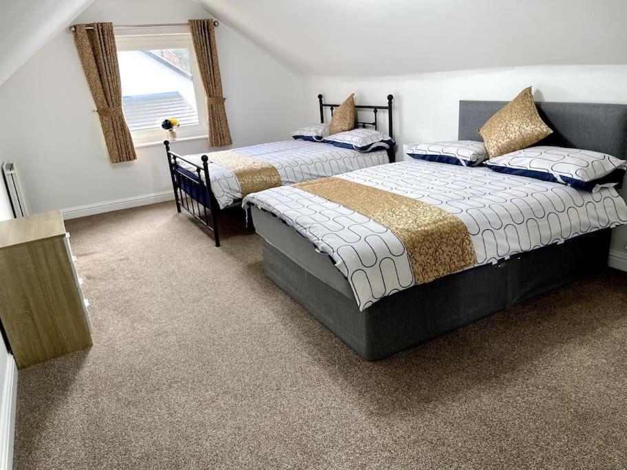 5-Bedroom Cottage In Healing, Grimsby Luaran gambar