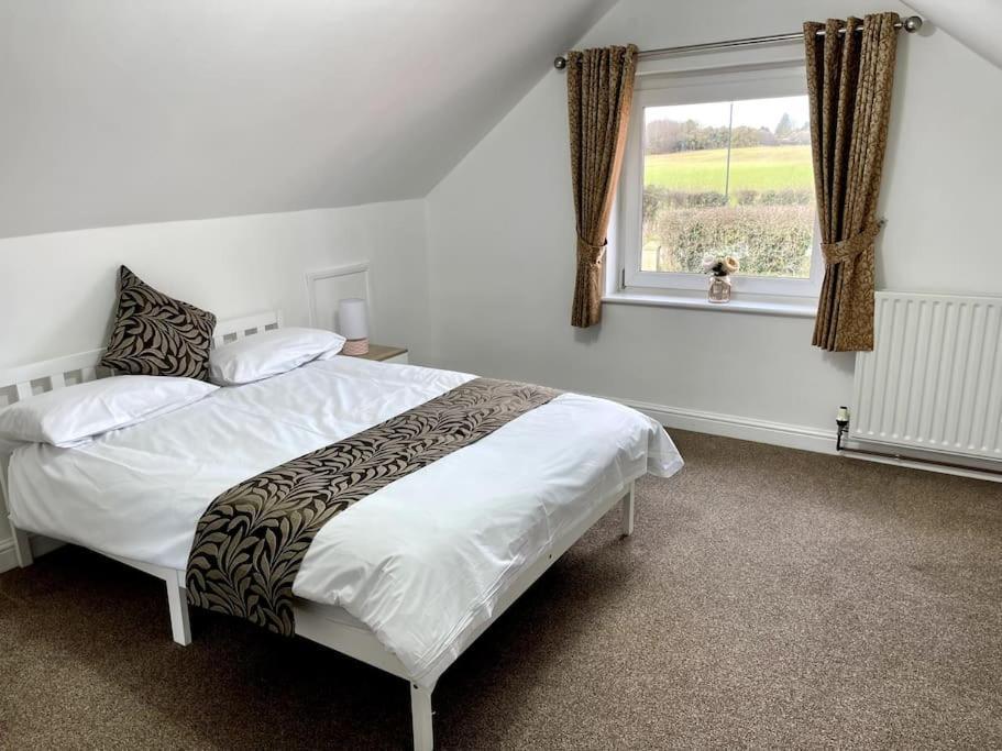 5-Bedroom Cottage In Healing, Grimsby Luaran gambar